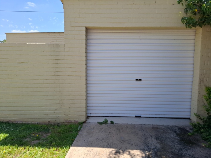 4 Bedroom Property for Sale in Brandwag Free State